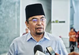 Isu bau busuk: Jais hentikan aktiviti pembinaan Tanah Perkuburan Paya Jaras