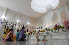 Sultan, MB extend Wesak wishes