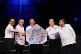 PM lancar kad Madani, sejuta pekerja bakal nikmati diskaun perkhidmatan