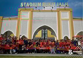 Manchester United jadikan Stadium Nasional Bukit Jalil seperti lautan merah