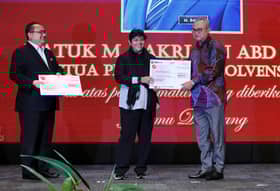 Azalina cadang pertimbang umur persaraan dinaikkan kepada 65 tahun