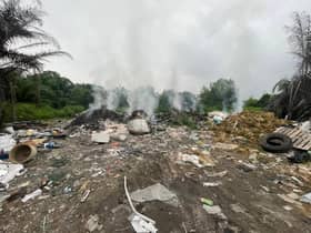 瓜冷5地点沦非法垃圾场   民众受促举报“垃圾虫”