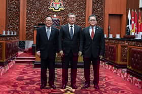 Kyrgyz President visits Malaysian Parliament