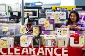 Thailand's economy teeters as political turmoil threatens recovery efforts