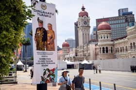 Cabinet ministers felicitate King on official birthday