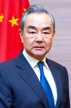 中国外长王毅本周四   抵马出席中国-东盟外长会长