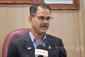 வெ.100 உதவித் தொகை- தேசிய தின உணர்வுக்கு அடையாளம்-  பாப்பாராய்டு கருத்து