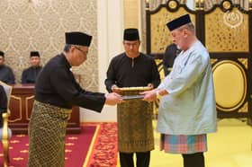 Wan Farid sworn in as chief justice