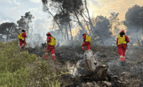 அல்பேனியாவின் வடகிழக்கு பகுதியில் பரவிவரும் காட்டுத் தீ