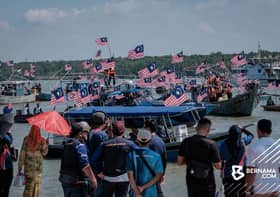 Bot nelayan warnai pelepasan Konvoi Kembara Merdeka Jalur Gemilang
