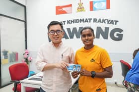 சீ போட்டியில் பங்கேற்கும் கபடி விளையாட்டாளர் ஆனந்திக்கு ரவாங் சட்டமன்ற உறுப்பினர் நிதியுதவி