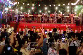 Cahaya lentera Bon Odori sinari Sunway City (FOTO ESEI)