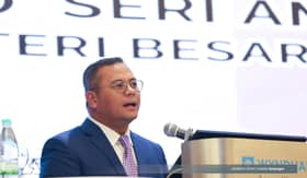 RS-2 to be tabled next June, Amirudin says