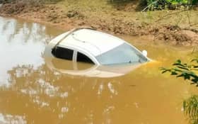 Pempengaruh disyaki reka insiden kereta terjunam ke sungai, adik subahat