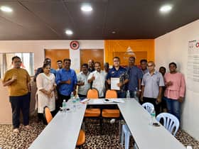 இந்திய அமைப்புகளின் பிரதிநிதிகளுடன் ஸ்ரீ  செர்டாங் சட்டமன்ற உறுப்பினர் அப்பாஸ் அஸ்மி சந்திப்பு