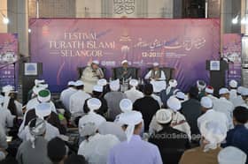 Pakar tafsir dedah bahaya dua kelompok taasub, hina turath Islam