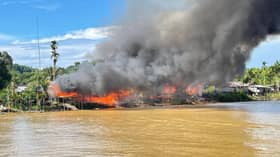 砂州木屋区大火   74灾黎无家可归