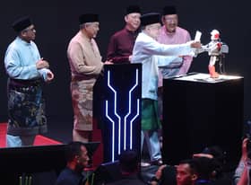 PM launches Public Service Talent Development Policy