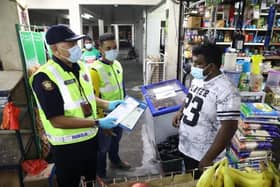 黄瑞林吁房地部修订法令  杜绝外籍人士“走后门”经商 