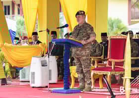 Agong titah batal beli pesawat tentera terpakai, elak naik 'keranda terbang'