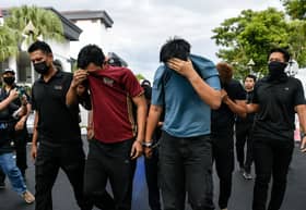 Empat lelaki didakwa bunuh anggota polis