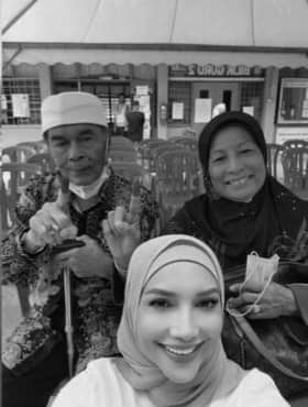 Bapa penyanyi Ziana Zain, Zin Abdullah, meninggal dunia