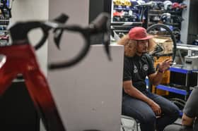 Air mata di balik pingat, perjuangan dan tekanan dua atlet muda Malaysia