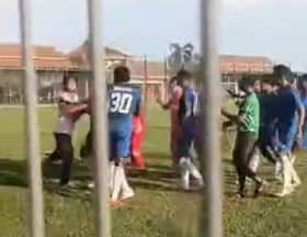 Gaduh ketika perlawanan bola sepak, tujuh lelaki ditahan