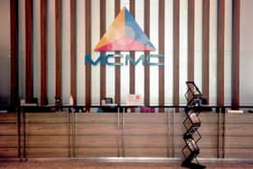 通讯委会查仿冒新闻网站报道 已录取一人口供扣押手机助查