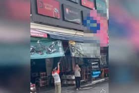 Polis rakam keterangan suspek kibar Jalur Gemilang terbalik 