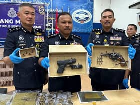 Polis tahan isteri doktor, dua anak lelaki, disyaki edar dadah