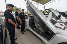 开百万豪车却没缴路税  JPJ查扣53辆奢华车