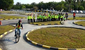 瓜冷市会办交通安全运动 提高儿童青少年道路安全意识