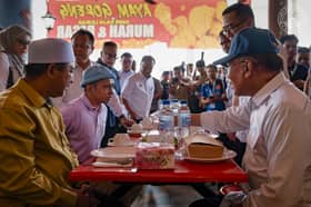 Anwar ziarah Amir Raja Lawak, hulur sumbangan wang tunai