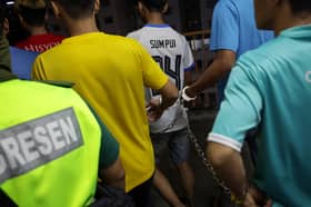 外籍假乞丐骗取祈祷民众同情  吉隆坡移民局突击缉拿