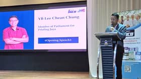 李健聪促企业正视老龄化挑战　长者护理不应仅是企业责任