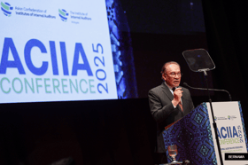 安华：政府加强治理体系 · 追回逾1.59亿令吉公共资金