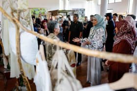 雪苏丹后开幕纺织嘉年华 倡导艺术结合永续与创新