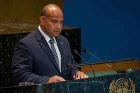 Australia agrees to pay Nauru A$2.5b to house deportees