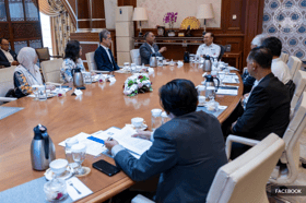 高教部与教育部磋商    安华：优先关注国文历史科