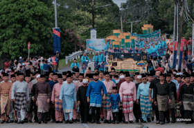 Perarakan, alunan selawat antara pengisian sambutan Maulidur Rasul 1447H/2025M