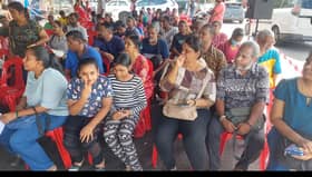 பத்து தீகா தொகுதியில் 450 பேருக்கு தீபாவளி பற்றுச் சீட்டுகள்