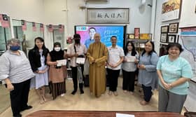 李健聪偕观音亭基金会   资助4贫户大学生7600令吉