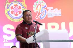 培育公众热爱国语  阿米鲁丁：加强多元民族团结