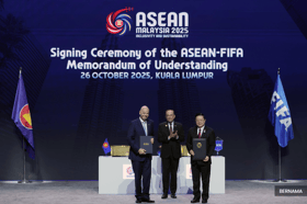 Asean, Fifa sign MOU extension on regional football development