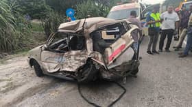 新邦令金三车连环撞酿悲剧  母子伤重当场亡.3人受伤送院