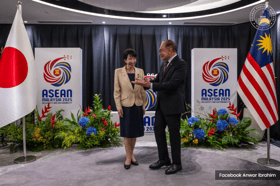 安华：马日将深化稀土与矿产合作