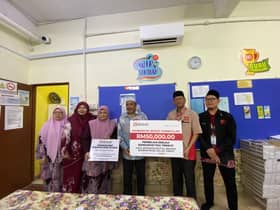 Wakaf Selangor salur RM95,000 wakaf fisabilillah bantu sekolah di Klang, Sepang