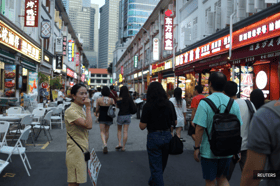 Chinese F&B firms flock to Singapore as first step in expansion drive