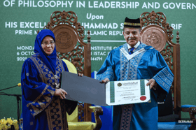 Shehbaz Sharif receives honorary IIUM doctorate 